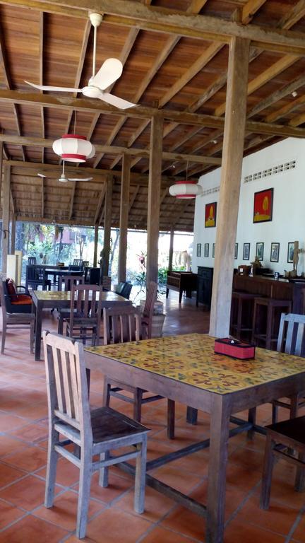 Arun Mekong Guesthouse Kratie Exterior photo