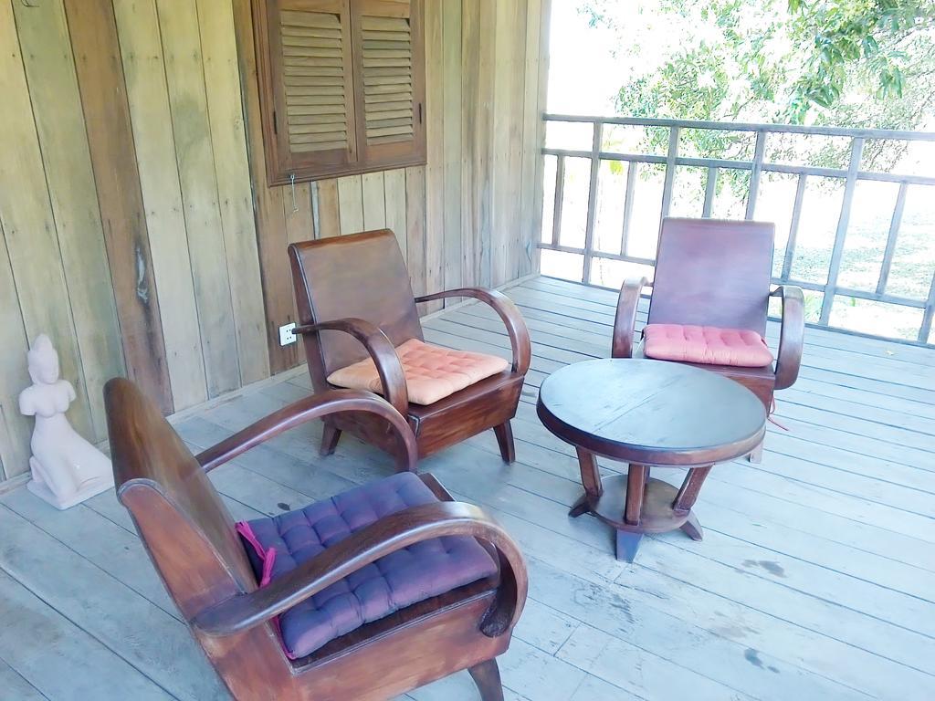 Arun Mekong Guesthouse Kratie Exterior photo