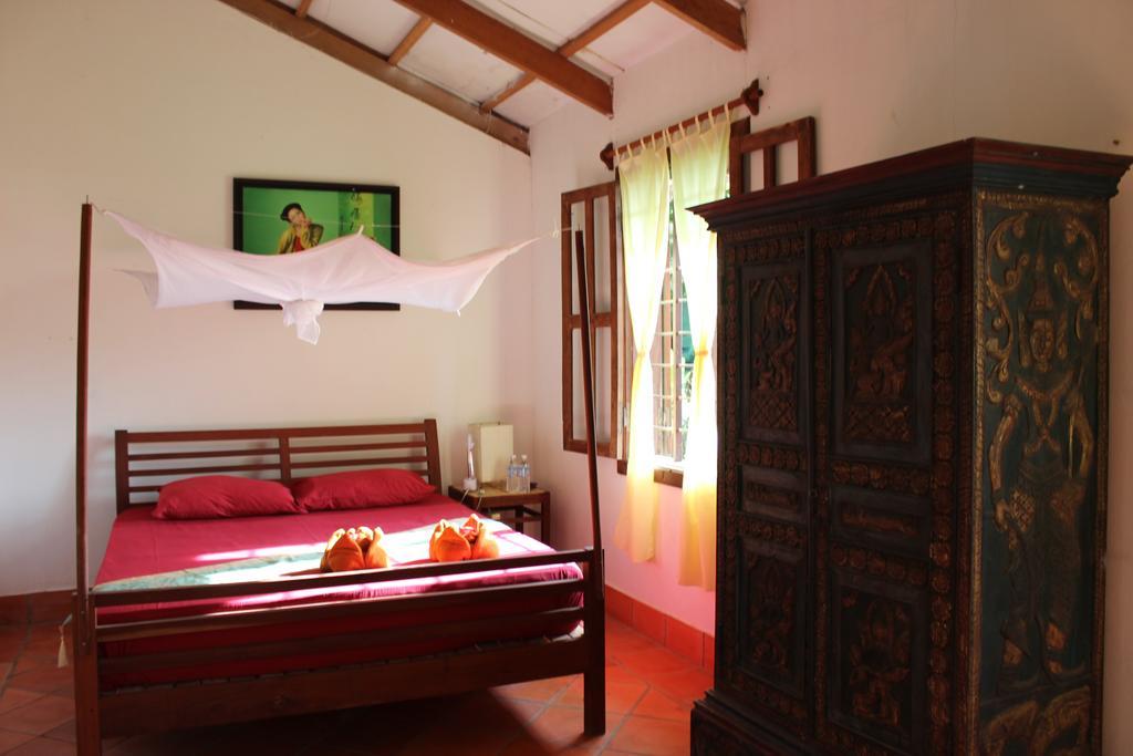 Arun Mekong Guesthouse Kratie Room photo